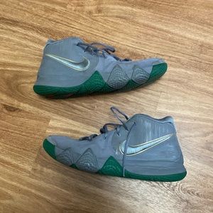 Kyrie 4